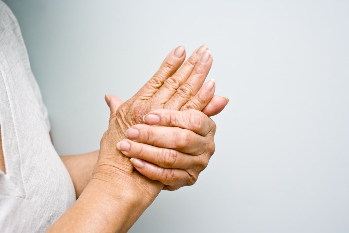 Phòng ngừa một số bệnh ngoài da cho người cao tuổi vào mùa đông