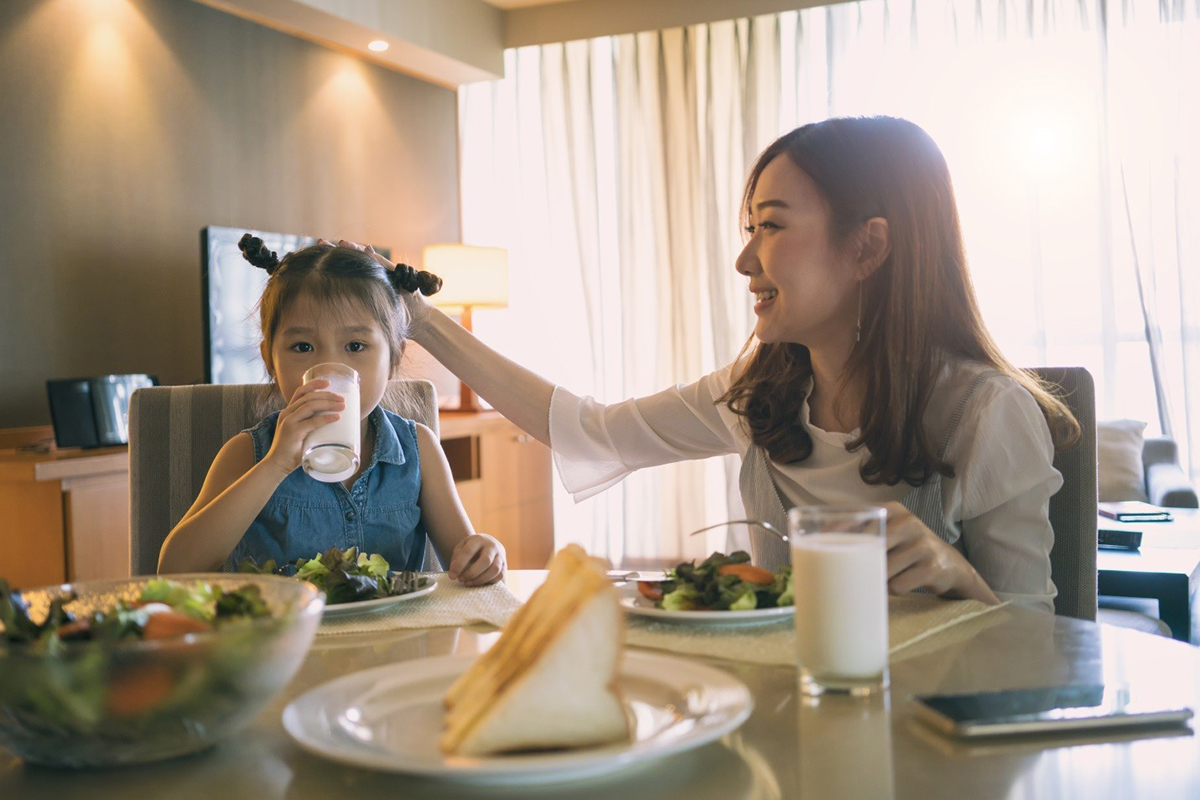 Các bữa ăn sáng gây ra nhiều tác hại con mà các mẹ chưa biết