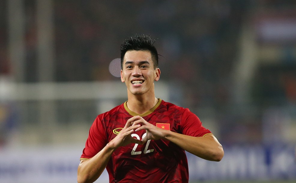 Nguyễn Tiến Linh xuất hiện trong poster world cup 2022
