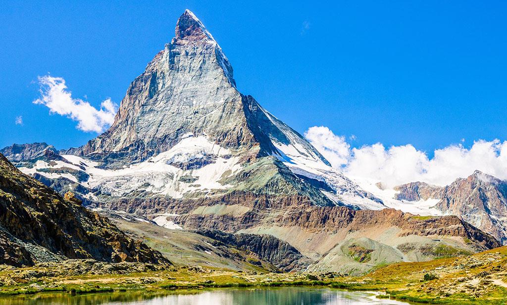 Điểm qua những ngọn núi đẹp và nổi tiếng nhất trên thế giới
