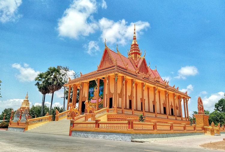 Đôi nét về ngôi chùa Ghositaram đẹp nhất Đồng bằng Sông Cửu Long