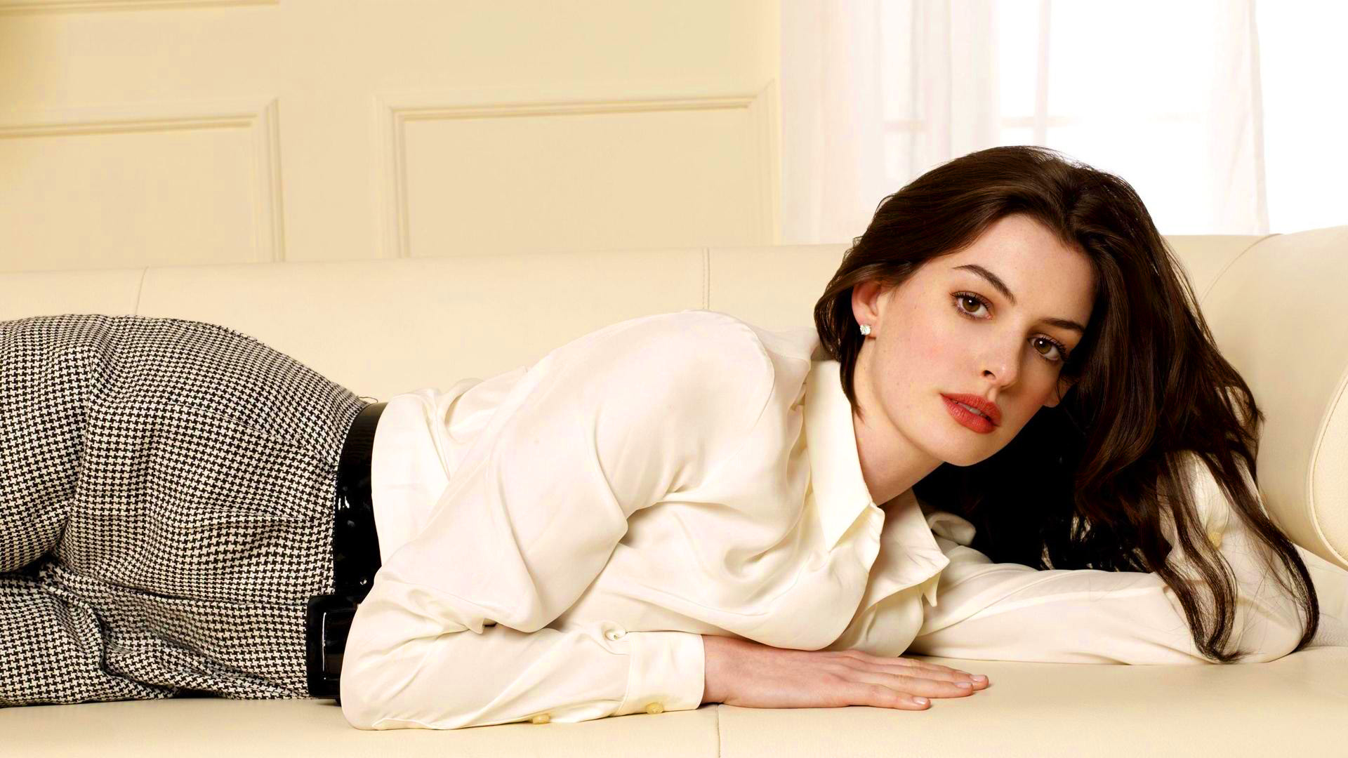 Nữ diễn viên xinh đẹp Anne Hathaway