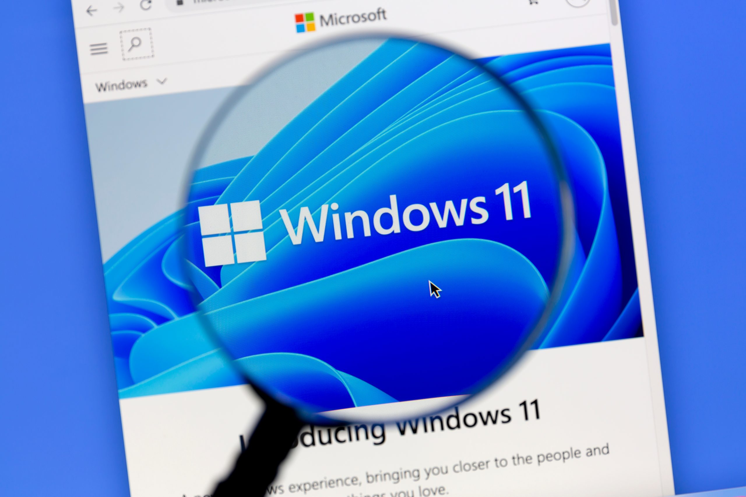 Máy tính mới tích hợp sẵn Windows 11 sẽ được bán ra thị trường từ tháng 10
